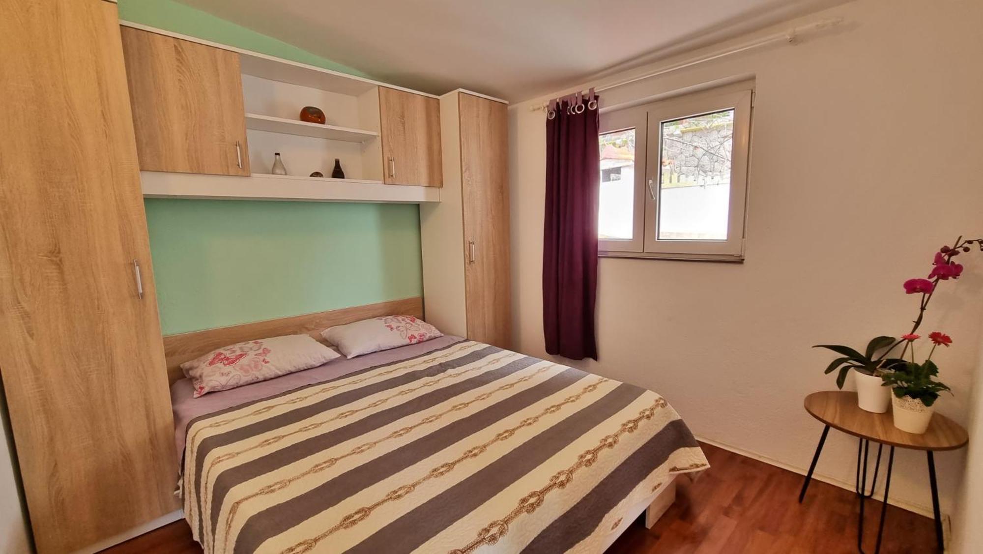 Apartments Neda أوميس الغرفة الصورة
