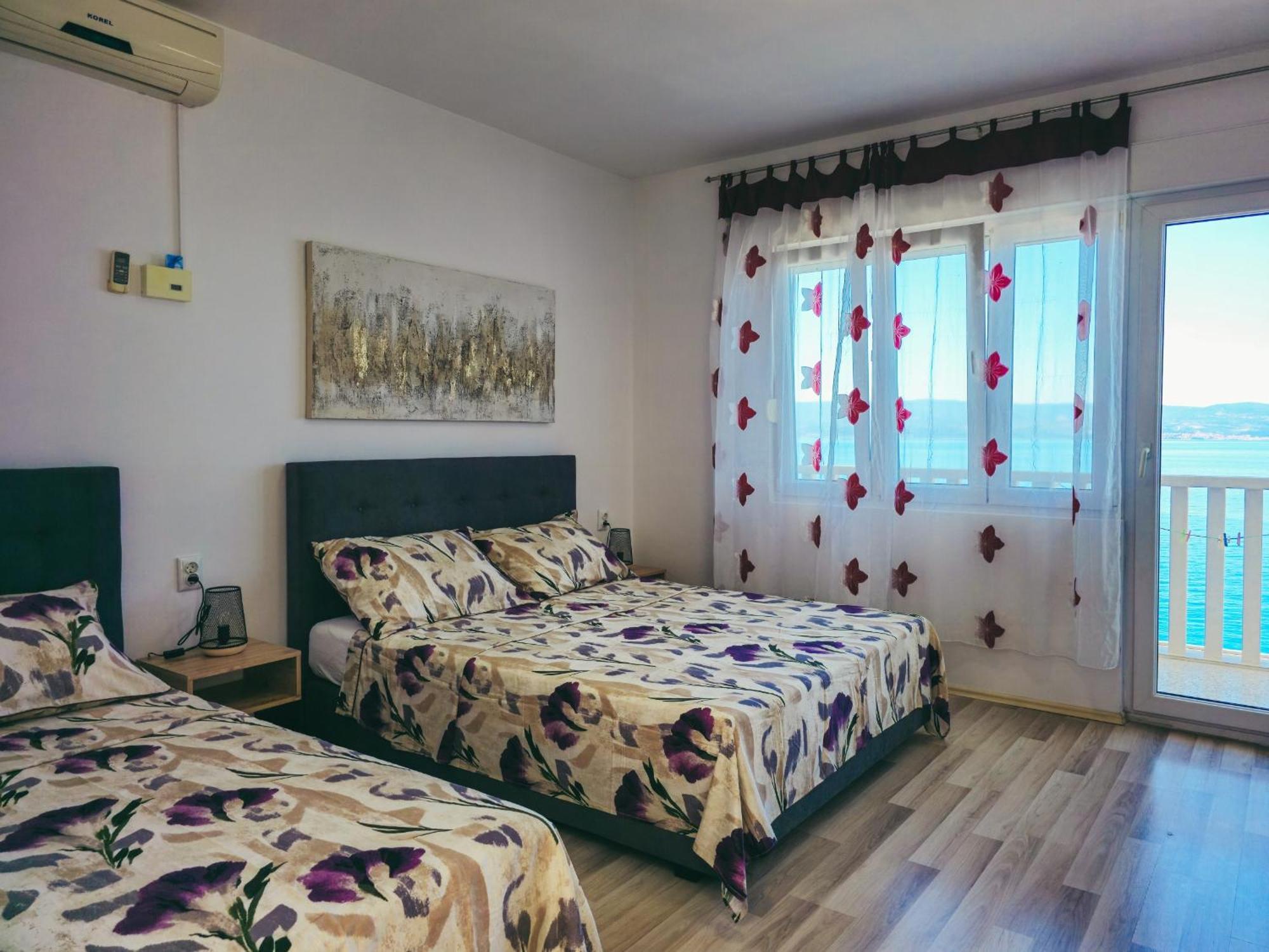 Apartments Neda أوميس المظهر الخارجي الصورة