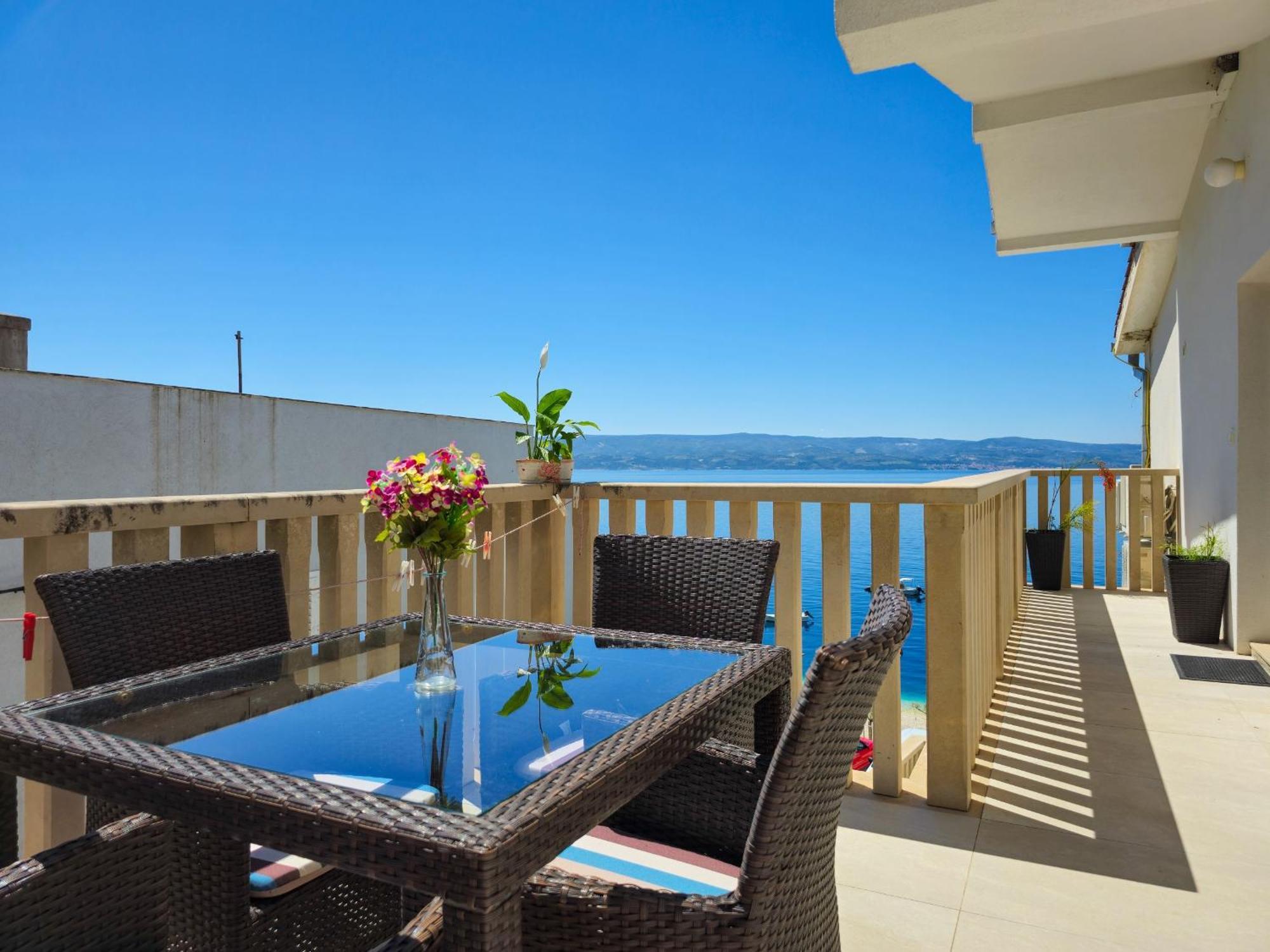 Apartments Neda أوميس الغرفة الصورة